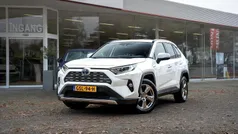 Wit Gebruikt 2022 Toyota RAV4 Hybrid Executive SUV | € 39.900 (Goede deal)
