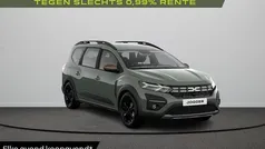 Groen Nieuw 2025 Dacia Jogger Extreme MPV | € 28.675 (Eerlijke prijs)