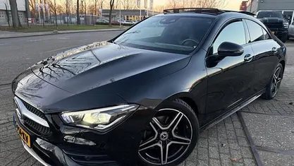 Zwart Occasion 2019 Mercedes CLA180 Business Sedan | € 25.240 (Eerlijke prijs)