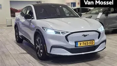 Gebruikt 2023 Ford Mustang Mach-E SUV | € 33.945 (Super prijs)