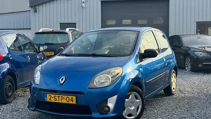 Occasion 2010 Renault Twingo Authentique Hatchback | € 950 (Eerlijke prijs)