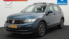 Blauw Gebruikt 2022 VW Tiguan Life SUV | € 30.940 (Goede deal)