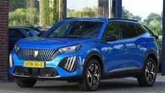 Blauw Gebruikt 2024 Peugeot 2008 Allure SUV | € 24.600 (Goede deal)