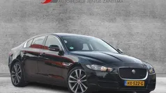 Zwart Gebruikt 2016 Jaguar XE Prestige Sedan | € 17.900 (Goede deal)