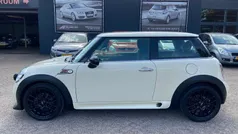 Gebruikt 2011 Mini Cooper Business Hatchback | € 6.495 (Eerlijke prijs)