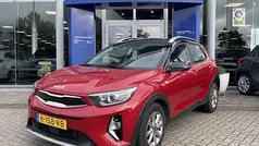 Gebruikt 2022 Kia Stonic SUV | € 16.450 (Eerlijke prijs)