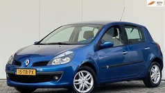 Blauw Gebruikt 2006 Renault Clio R.S. Dynamique Hatchback | € 2.300 (Eerlijke prijs)