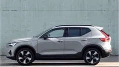 Gebruikt 2025 Volvo EX40 Business Edition SUV | € 53.115 (Eerlijke prijs)