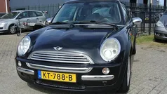 Gebruikt 2004 Mini ONE Pepper Hatchback | € 1.199 (Eerlijke prijs)