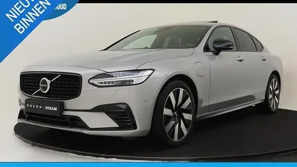 Zilver Gebruikt 2024 Volvo S90 Ultimate Sedan | € 45.440 (Eerlijke prijs)