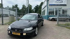 Zwart Gebruikt 1997 Opel Omega Sport Sedan | € 6.495