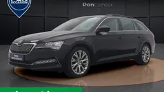 Zwart, metallic lak Gebruikt 2022 Skoda Superb Ambition Stationwagen | € 27.950 (Goede deal)