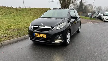Occasion 2015 Peugeot 108 Hatchback | € 5.000 (Eerlijke prijs)