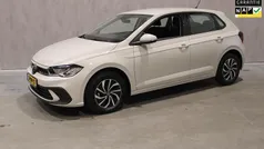 Grijs Gebruikt 2024 VW Polo Life Hatchback | € 19.995 (Goede deal)