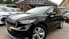 Zwart Gebruikt 2021 Skoda Enyaq iV SUV | € 26.850 (Eerlijke prijs)