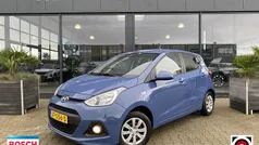 Blauw Gebruikt 2016 Hyundai i10 Comfort Hatchback | € 6.950 (Eerlijke prijs)
