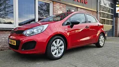 Gebruikt 2015 Kia Rio Comfort Hatchback | € 7.450 (Eerlijke prijs)