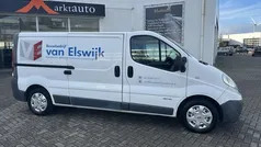 Wit Gebruikt 2010 Nissan Primastar MPV | € 4.440 (Goede deal)