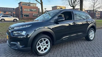 Occasion Citroën C4 Feel 111 PK (81 kW) 2018 SUV