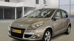 Beige Gebruikt 2010 Renault Scénic III Business MPV | € 2.450 (Goede deal)
