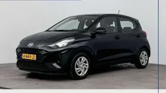 Zwart Gebruikt 2024 Hyundai i10 Comfort Hatchback | € 19.990 (Eerlijke prijs)