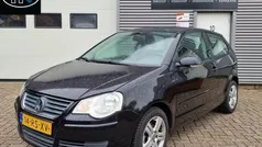 Gebruikt 2005 VW Polo Hatchback | € 2.750 (Eerlijke prijs)