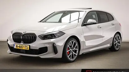Grijs Gebruikt 2022 BMW 128 Comfort Edition Hatchback | € 37.950 (Eerlijke prijs)