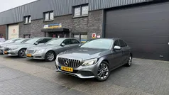 Grijs Gebruikt 2017 Mercedes C200 Premium Plus Sedan | € 21.950 (Eerlijke prijs)