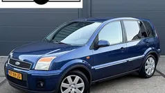 Blauw Gebruikt 2007 Ford Fusion Futura MPV | € 2.400 (Eerlijke prijs)