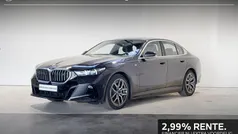 Grijs Gebruikt 2025 BMW i5 M Sport Sedan | € 63.895 (Eerlijke prijs)