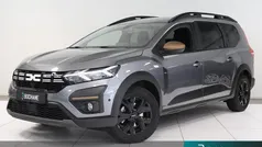 Grijs Gebruikt 2024 Dacia Jogger Extreme MPV | € 27.695 (Eerlijke prijs)