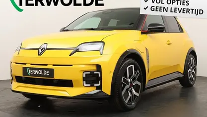 Gebruikt 2025 Renault R5 Iconic Hatchback | € 32.945 (Eerlijke prijs)
