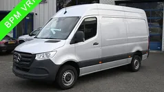 Zilver Gebruikt 2024 Mercedes Sprinter Van | € 32.950 (Eerlijke prijs)