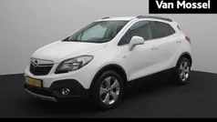 Wit Gebruikt 2016 Opel Mokka Innovation SUV | € 12.900 (Eerlijke prijs)