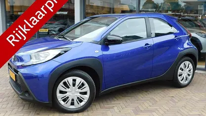 Occasion 2024 Toyota Aygo X Play SUV | € 17.700 (Eerlijke prijs)