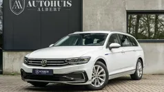 Wit Gebruikt 2020 VW Passat Business Stationwagen | € 23.950 (Eerlijke prijs)