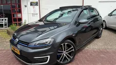 Grijs, metallic lak Gebruikt 2015 VW Golf VII GTE Hatchback | € 11.950 (Eerlijke prijs)
