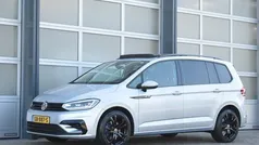 Grijs Gebruikt 2017 VW Touran Highline MPV | € 24.500 (Goede deal)