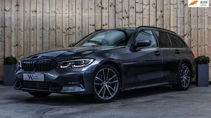 Occasion 2020 BMW 320 Executive Stationwagen | € 25.500 (Goede deal)
