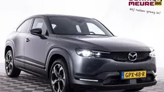 Grijs, metallic lak Gebruikt 2024 Mazda MX30 Ad'Vantage SUV | € 26.990 (Super prijs)
