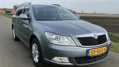 Occasion Skoda Octavia Business Line 105 PK (77 kW) 2012 Stationwagen