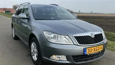 Grijs Gebruikt 2012 Skoda Octavia Business Line Stationwagen | € 6.250 (Eerlijke prijs)