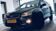 Zwart Gebruikt 2005 Ford Focus Stationwagen | € 1.200 (Eerlijke prijs)
