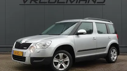Grijs Gebruikt 2011 Skoda Yeti GreenLine SUV | € 4.250 (Eerlijke prijs)