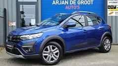 Blauw Gebruikt 2021 Dacia Sandero Comfort Hatchback | € 13.950 (Eerlijke prijs)