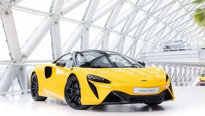 Gebruikt 2023 McLaren Artura Coupé | € 239.950