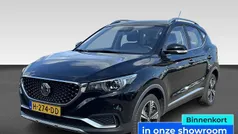 Zwart Gebruikt 2019 MG ZS Luxury Sedan | € 13.740 (Eerlijke prijs)