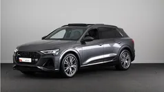 Grijs Gebruikt 2022 Audi e-tron S-Line SUV | € 39.849 (Eerlijke prijs)