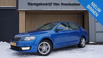 Gebruikt 2014 Skoda Octavia Ambition Hatchback | € 9.500 (Eerlijke prijs)
