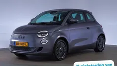 Grijs, metallic lak Gebruikt 2022 Fiat 500e Icon Hatchback | € 17.445 (Goede deal)